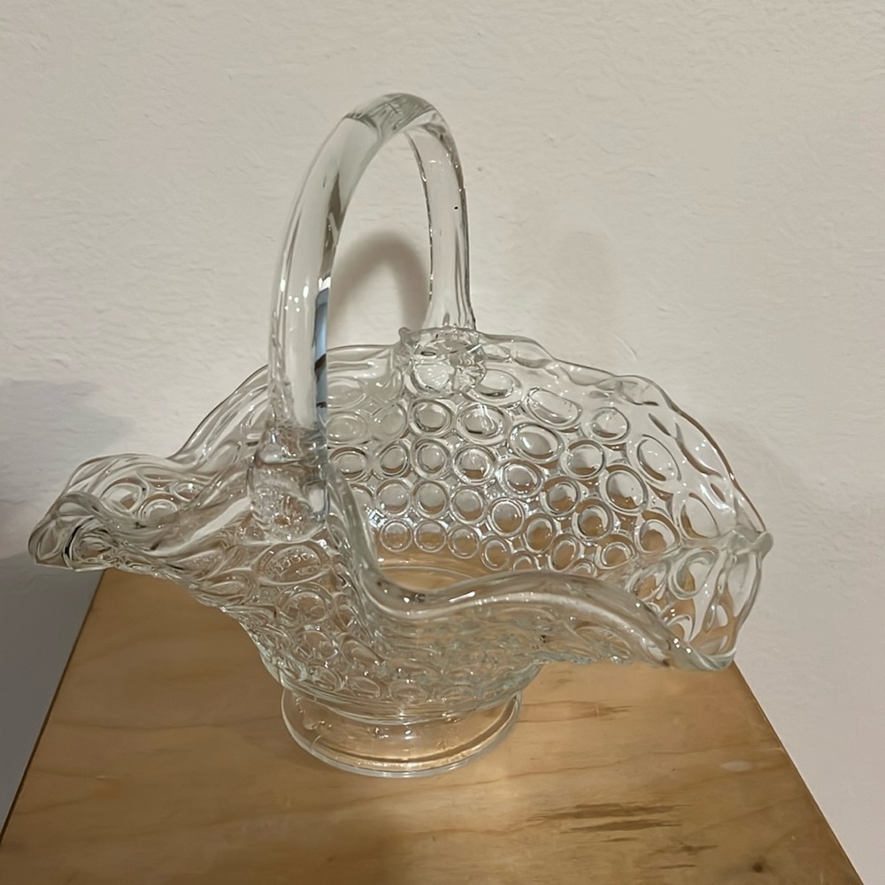 Vintage L. E. Smith Basket, 1000 Eye Glass Basket